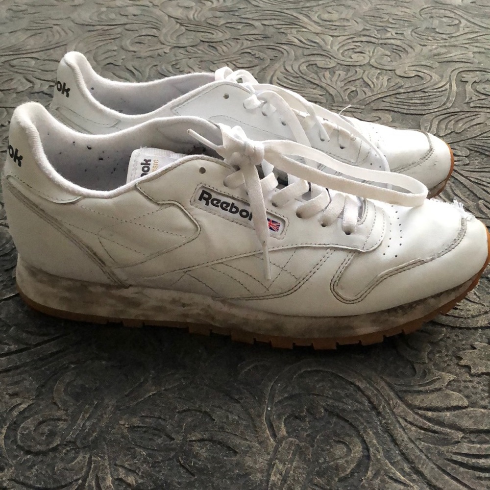 Reebok Sneakers